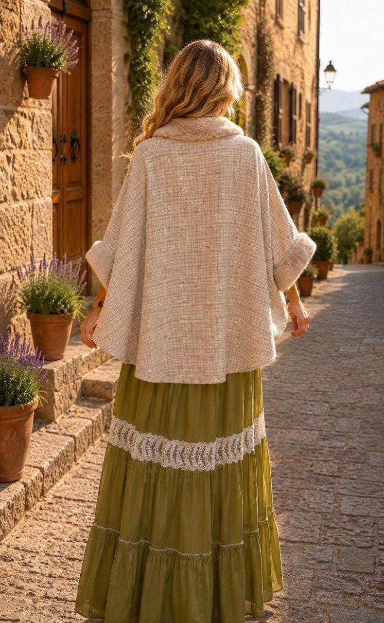 Boho Faux Fur Trimmed Poncho, Women's Winter Cape, Elegant Bohemian Shawl, Cozy Plaid Wrap, Festival Outerwear, Autumn Layer.